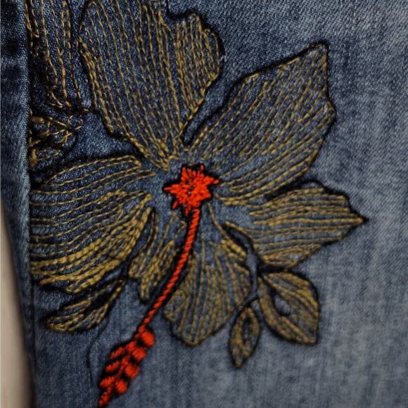 Desigual Barrel Jean 28 Horseshoe Floral Embroidered Exotic Pakaian Celana Artsy - Picture 4 of 13